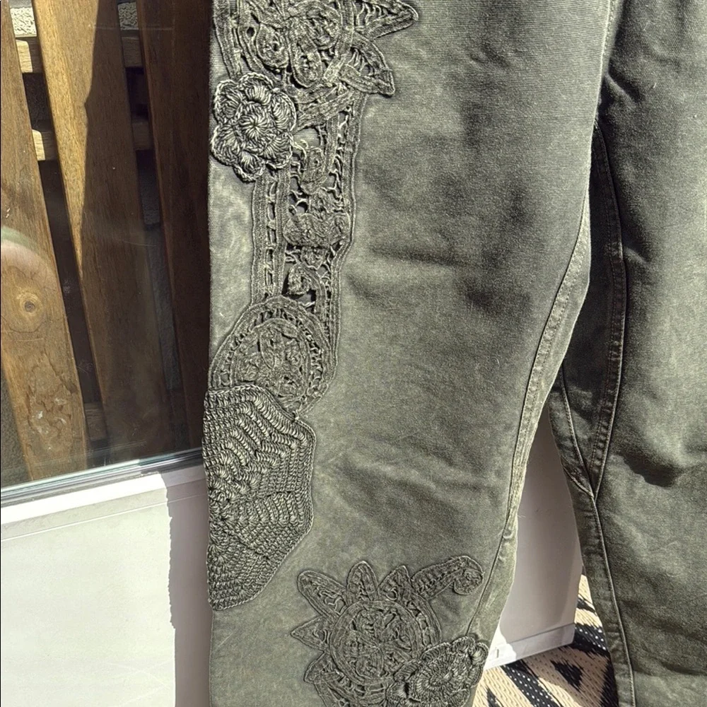 Fated Lands Harem Pants- Olive - Picture 5 of 9